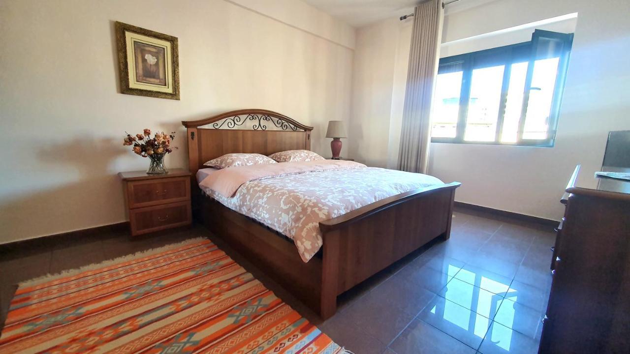 Star Apartment Тирана Экстерьер фото