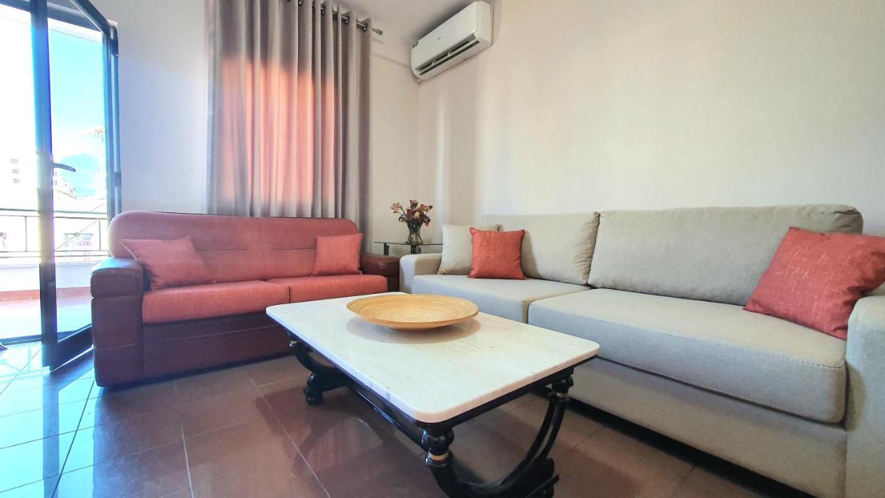 Star Apartment Тирана Экстерьер фото